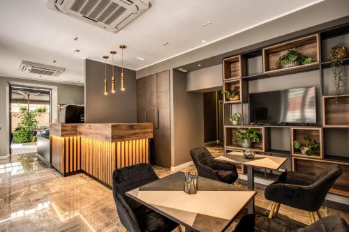 apollo boutique hotel