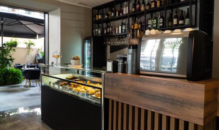 apollo boutique hotel