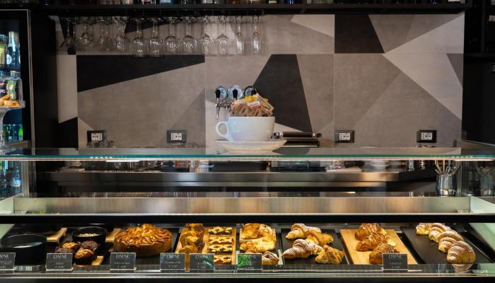 apollo boutique hotel