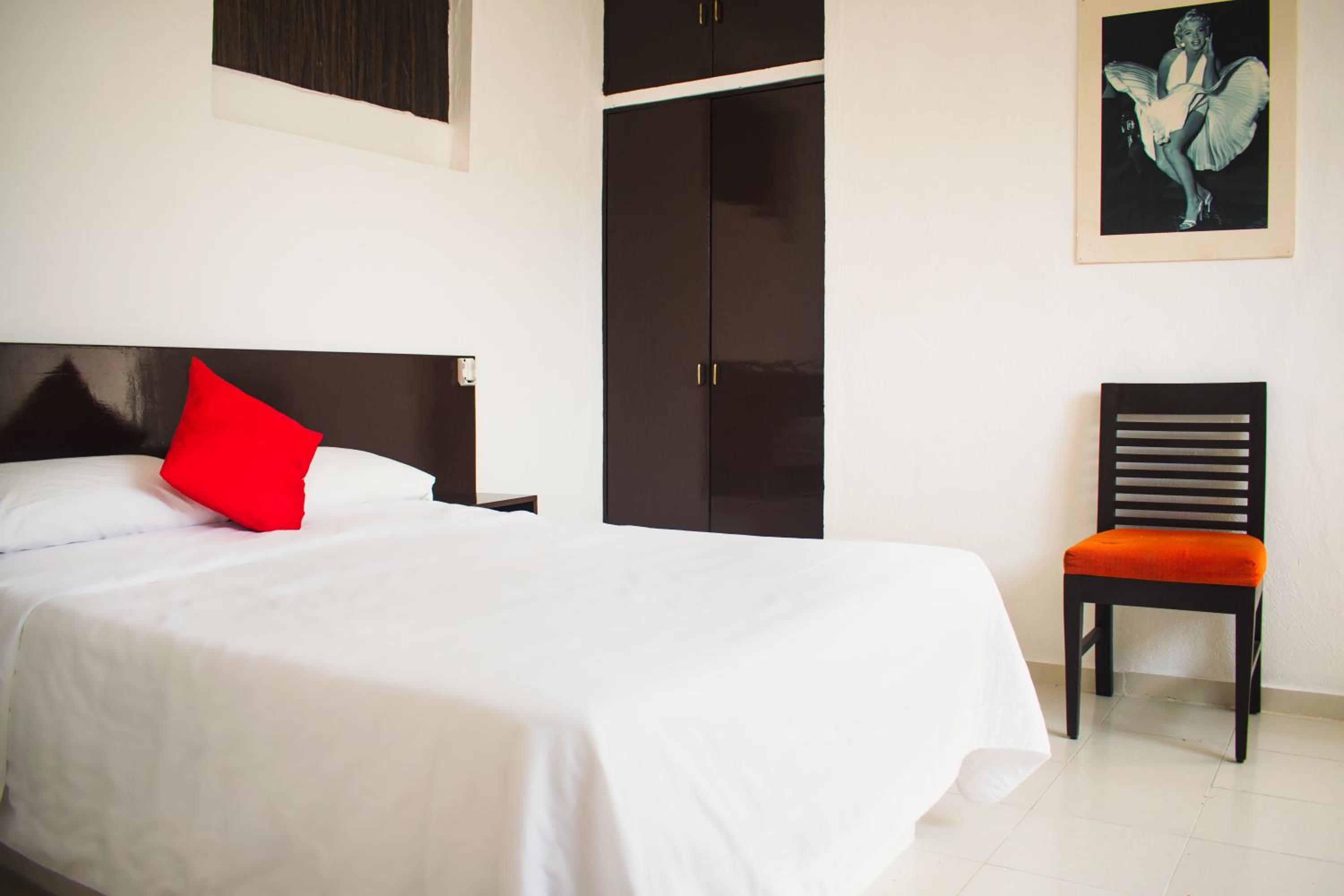 hotel cupules