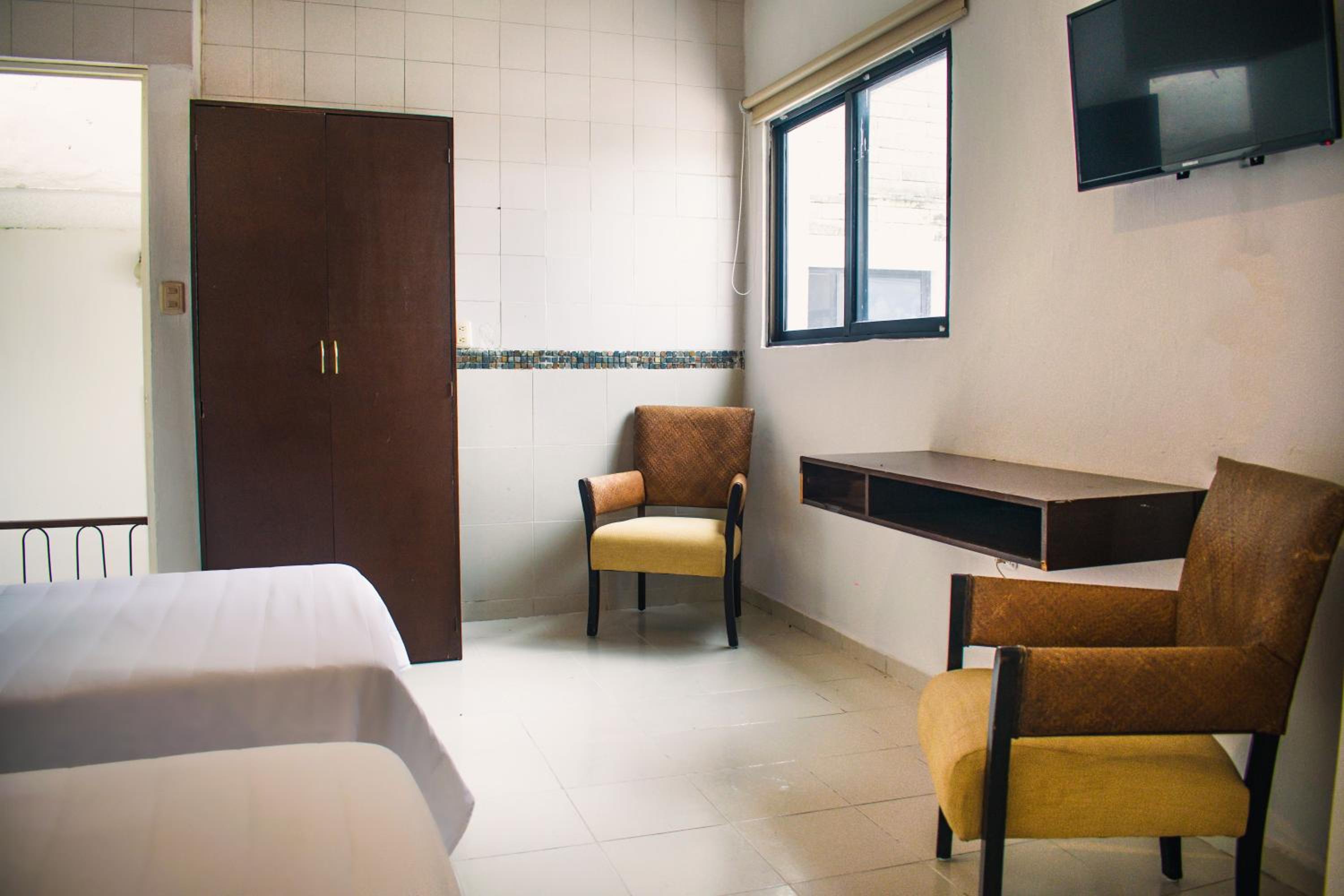 hotel cupules