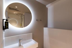 joandjoe paris nation hostel