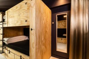 joandjoe paris nation hostel