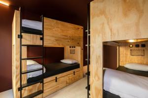 joandjoe paris nation hostel