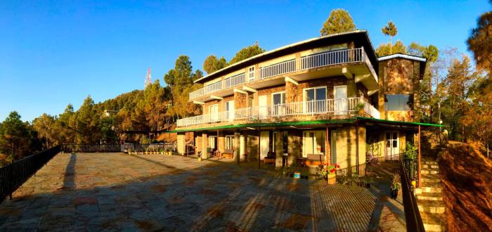 vita kasar rainbow yoga retreat binsar