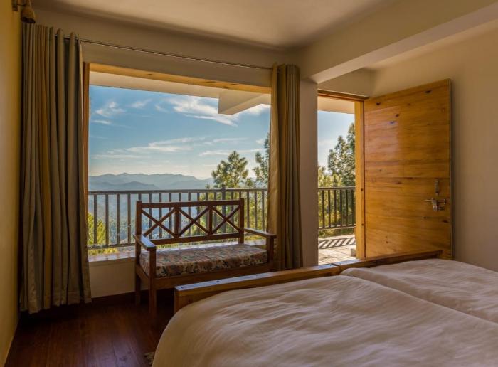 vita kasar rainbow yoga retreat binsar