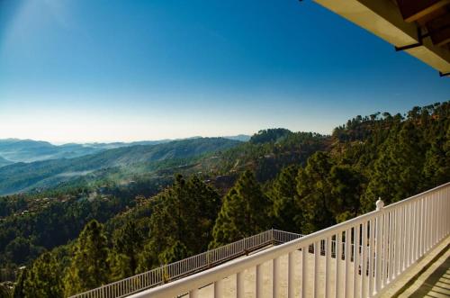 vita kasar rainbow yoga retreat binsar