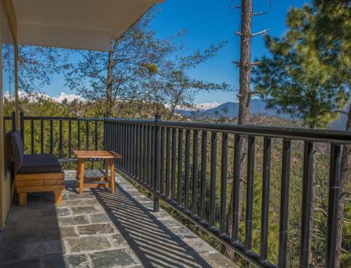 vita kasar rainbow yoga retreat binsar