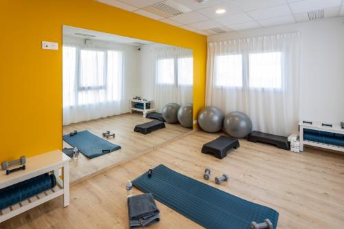 nemea apparthotel velizy europe