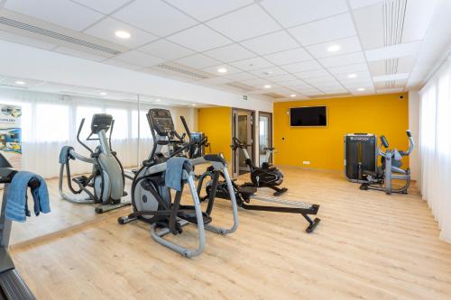 nemea apparthotel velizy europe