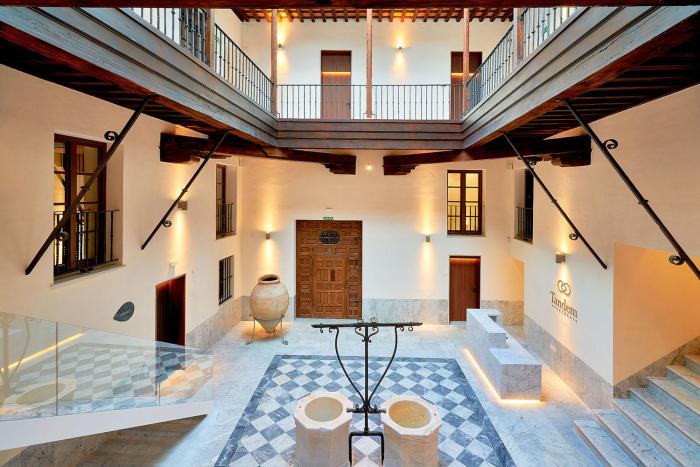 tandem torres de cadiz suites