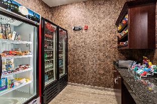 cobblestone hotel and suites little chute