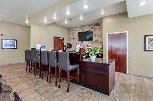 cobblestone hotel and suites little chute