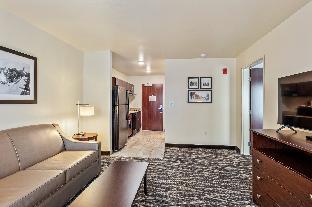 cobblestone hotel and suites little chute
