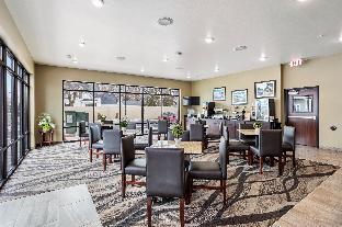 cobblestone hotel and suites little chute