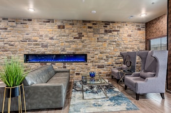 cobblestone hotel and suites little chute