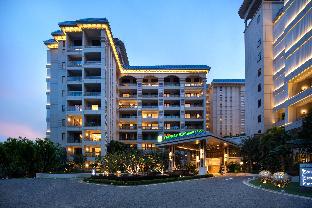 Holiday Inn And Suites Sanya Yalong Bay,,5 star