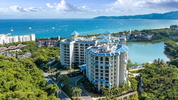 Holiday Inn And Suites Sanya Yalong Bay,,5 star