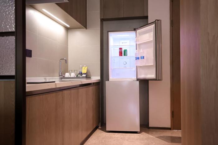 holiday inn and suites sanya yalong bay