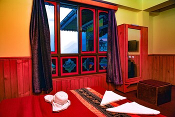 rufina lachung heritage