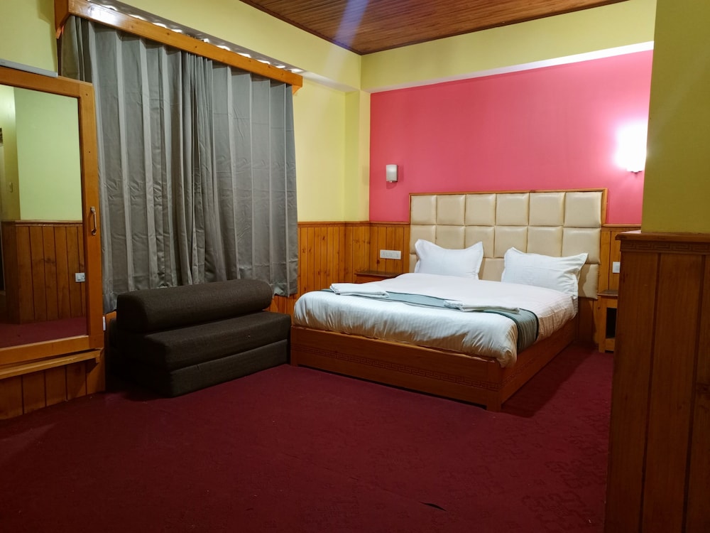 rufina lachung heritage