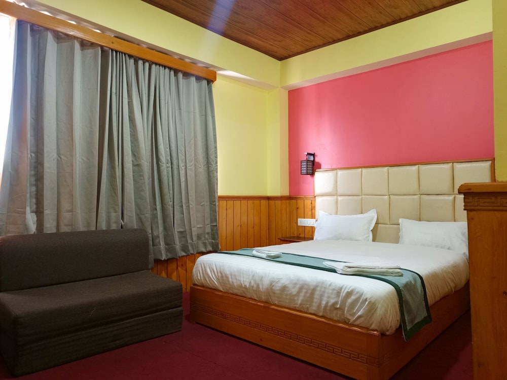 rufina lachung heritage