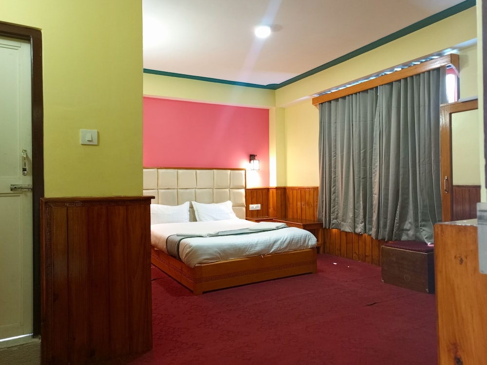 rufina lachung heritage