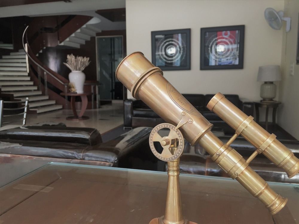 hotel aura paharganj