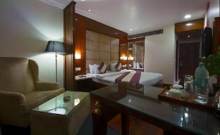 hotel aura paharganj