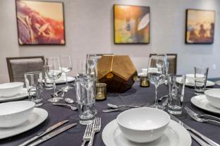 cambria hotel louisville downtown whiskey row