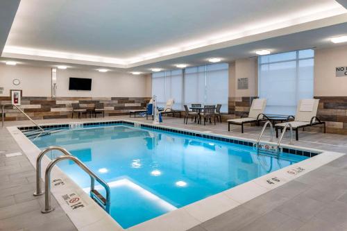 cambria hotel louisville downtown whiskey row