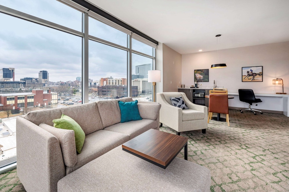 cambria hotel louisville downtown whiskey row