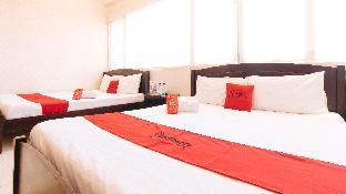 golden panda dormtel by reddoorz
