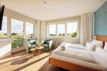 bades huk marina hotel