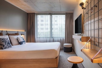 moxy bordeaux hotel