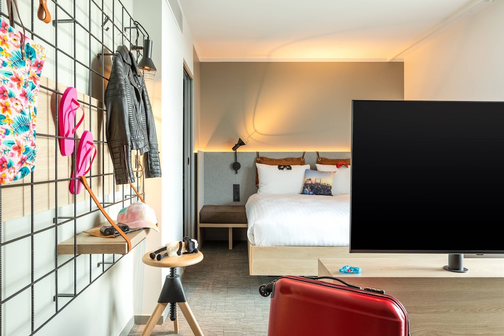 moxy bordeaux hotel