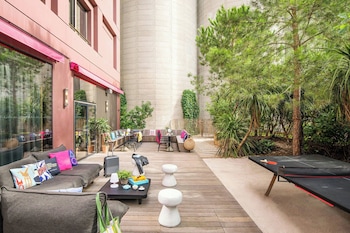 moxy bordeaux hotel