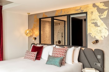 renaissance bordeaux hotel