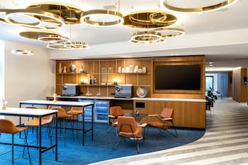 renaissance bordeaux hotel