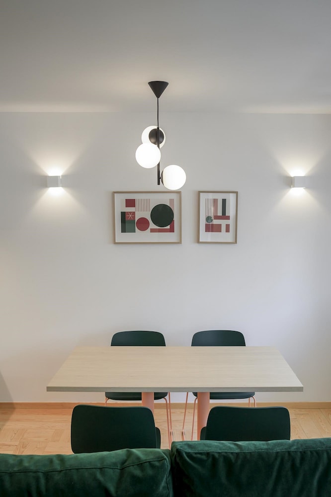 lisbon serviced apartments principe real