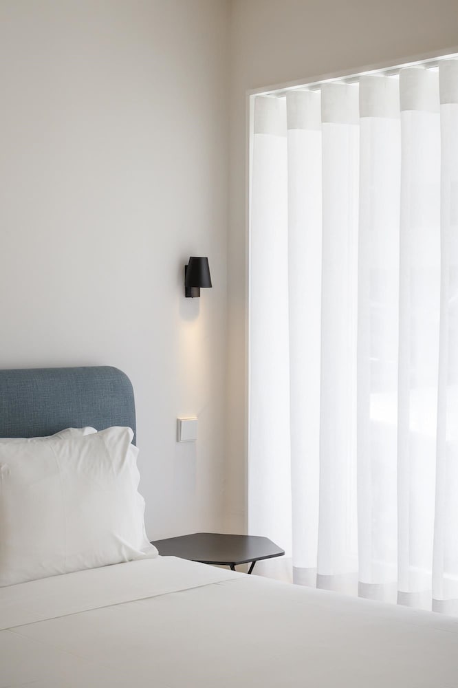 lisbon serviced apartments principe real