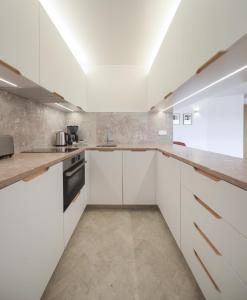 lisbon serviced apartments principe real