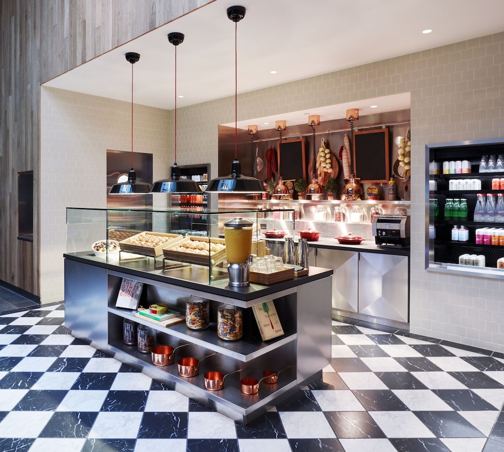 citizenm los angeles downtown
