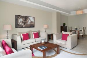 marriott executive apartments city center doha