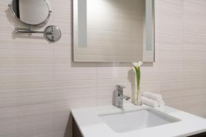 marriott executive apartments city center doha