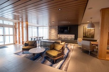 fairfield inn and suites by marriott fond du lac