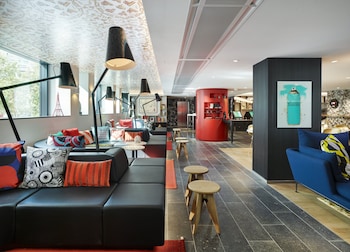 citizenm paris champs elysees