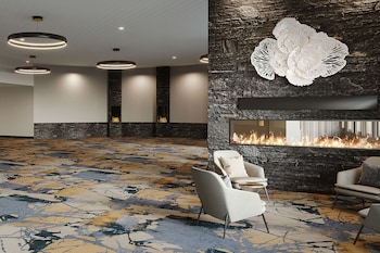 delta hotels by marriott grande prairie airport