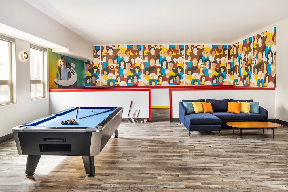 delta hotels by marriott grande prairie airport