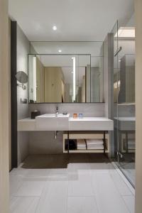 jasper young hotel banqiao